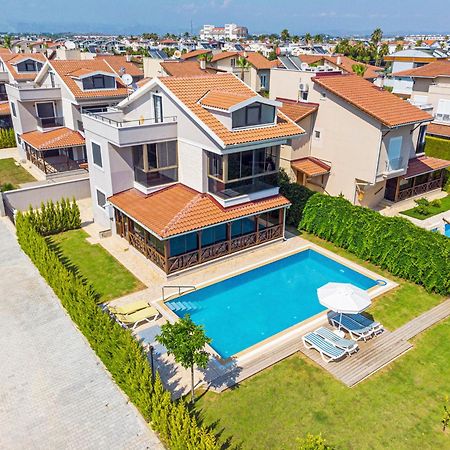 Paradise Town Villa Estella 贝莱克 外观 照片