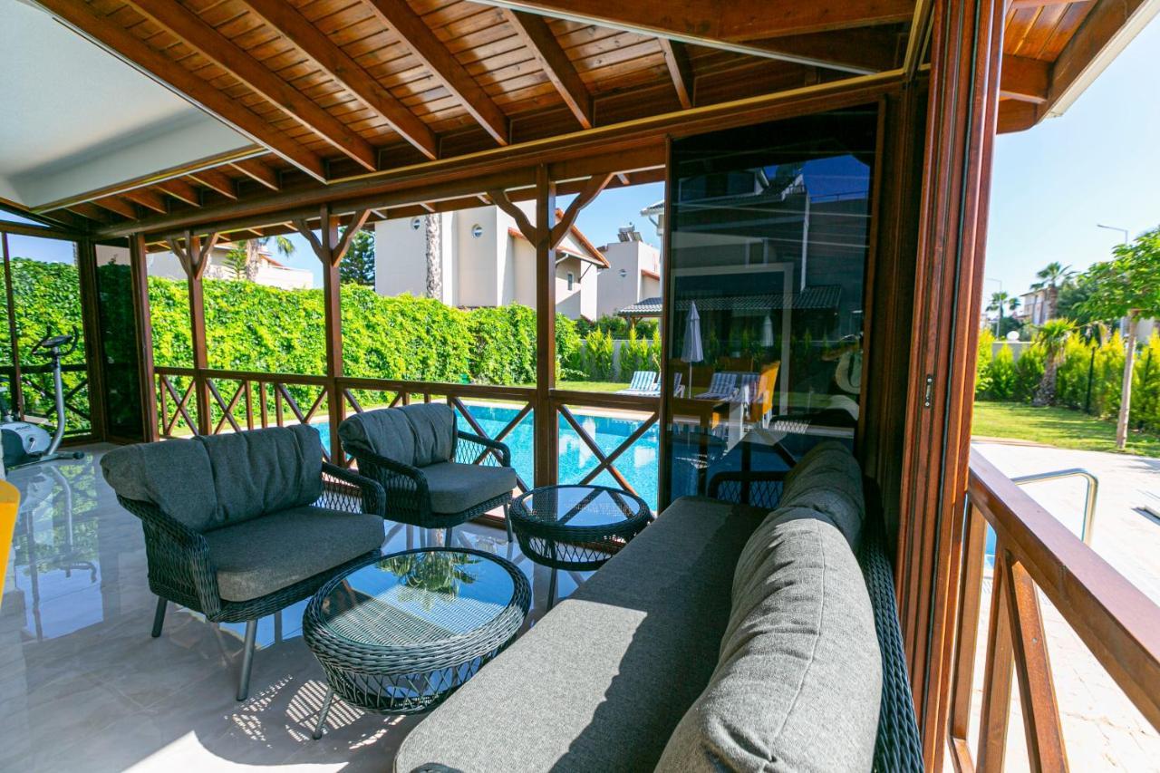 Paradise Town Villa Estella 贝莱克 外观 照片