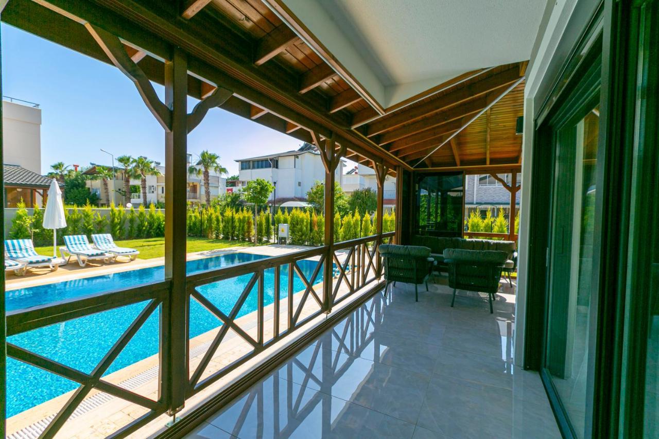 Paradise Town Villa Estella 贝莱克 外观 照片