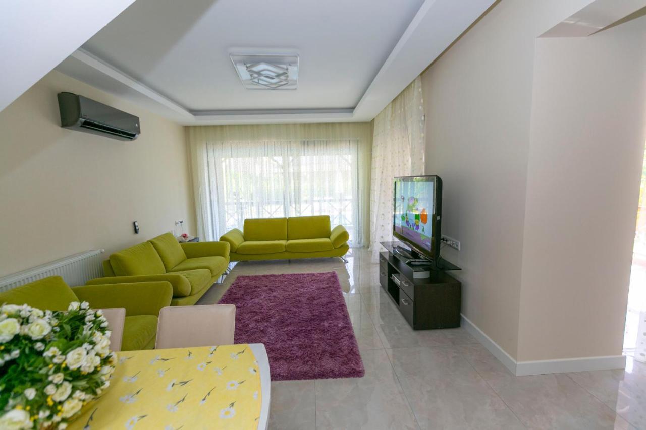 Paradise Town Villa Estella 贝莱克 外观 照片