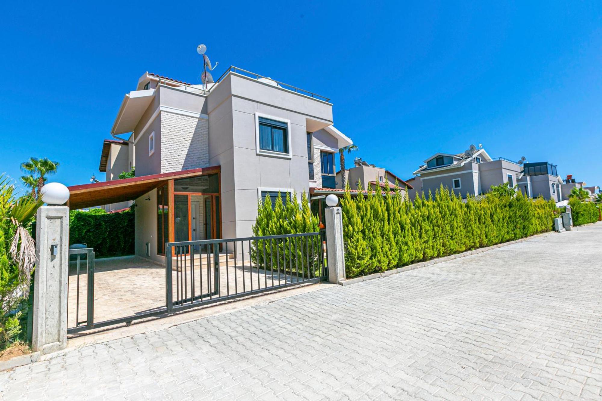 Paradise Town Villa Estella 贝莱克 外观 照片